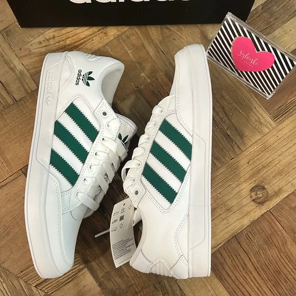 💚Adidas HARD COURT LOW J NWT - Picture 2 of 7